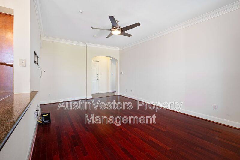 7701 Rialto Blvd #637, Austin, TX 78735 - Condo for Rent - Image 3