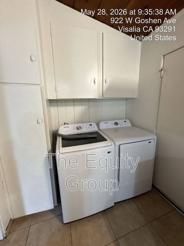 Apartment for rent at 922 W Goshen Ave #A, Visalia, CA 93291
