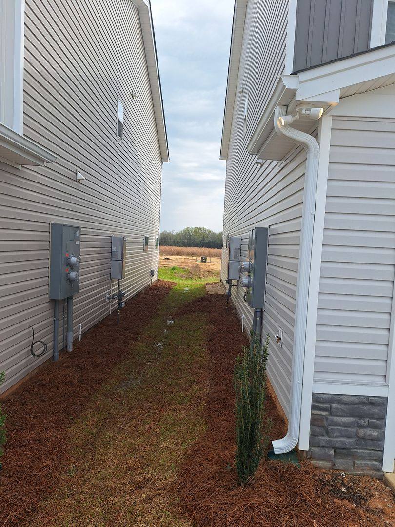 Townhouse for rent at 725 Gatestone Lane, Hopkins, SC 29061