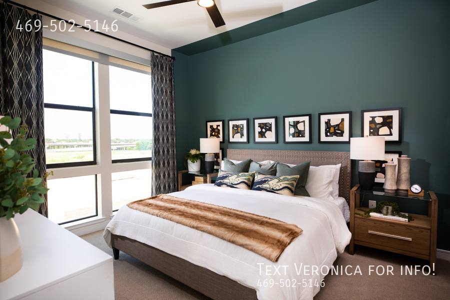 Apartment for rent at 2707 Summer St, Houston, TX 77007