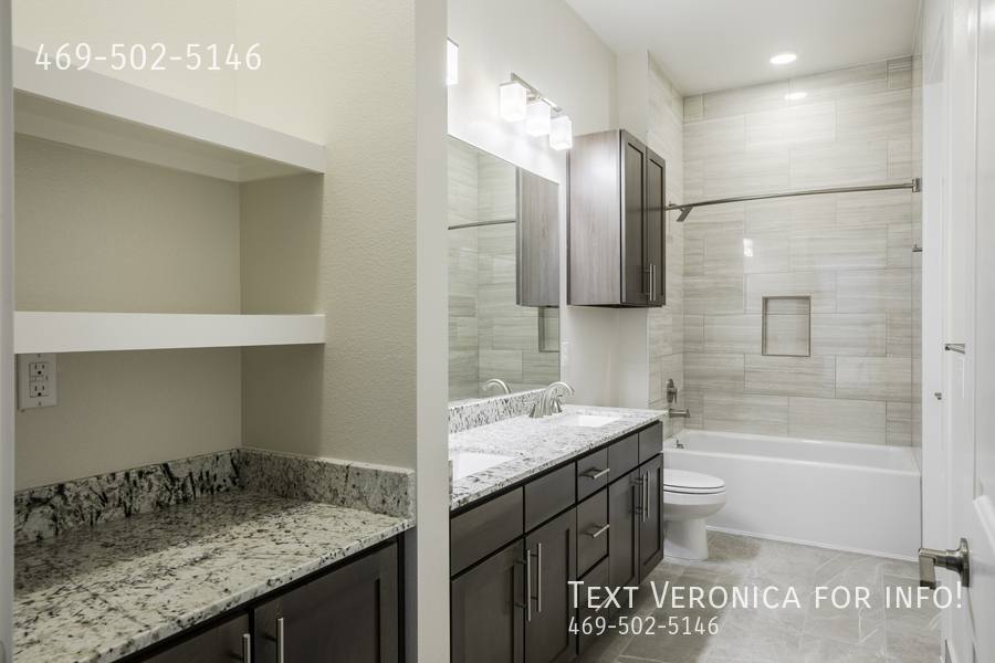 Apartment for rent at 2707 Summer St, Houston, TX 77007