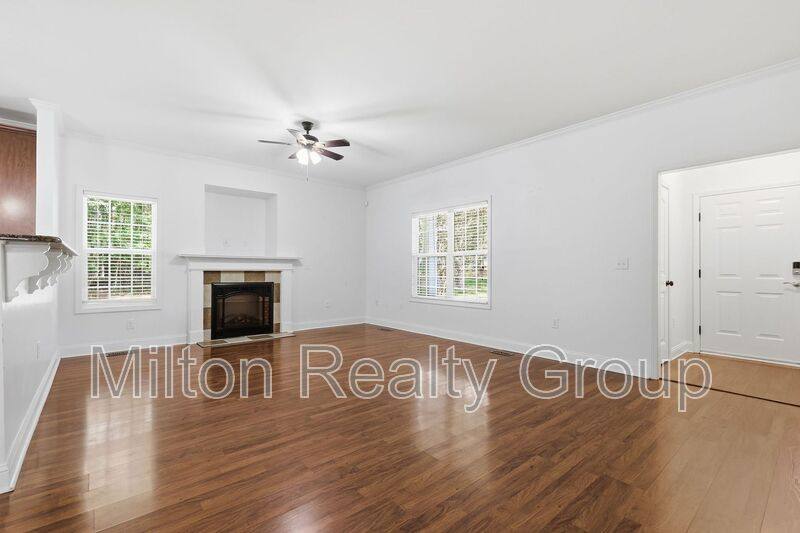 House for rent at 80 Valor Circle, Bunnlevel, NC 28323