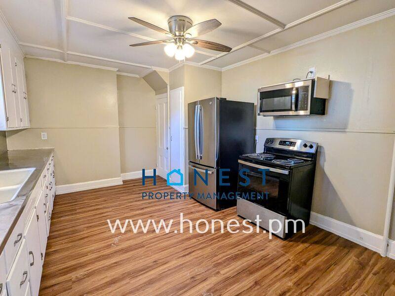 Apartment for rent at 110 Silver St #1, Waterville, ME 04901