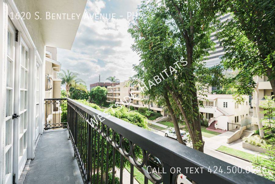 Apartment for rent at 1620 S Bentley Ave, Los Angeles, CA 90025