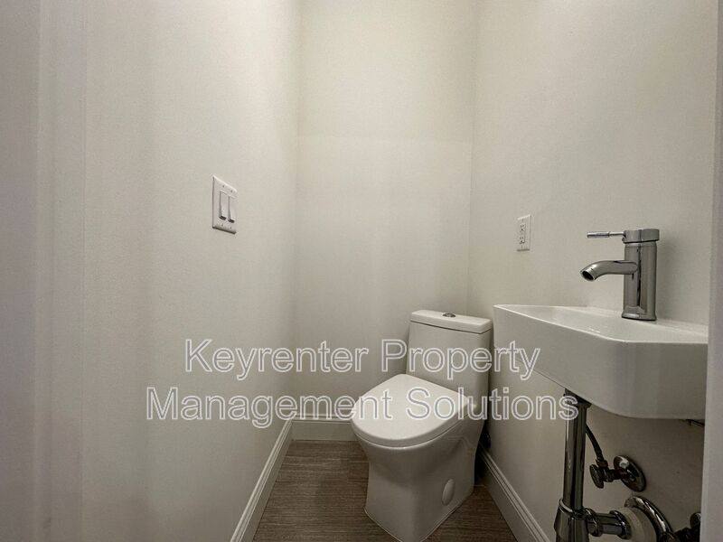 Apartment for rent at 3445 Lee Highway 102, Weyers Cave, VA 24486