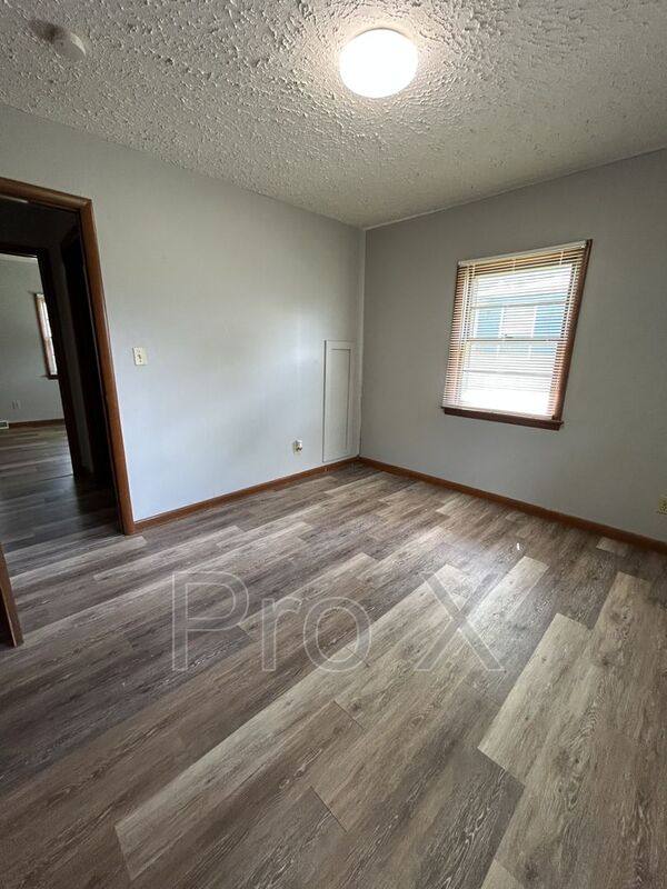 House for rent at 1007 E Monroe St, Pittsburg, KS 66762