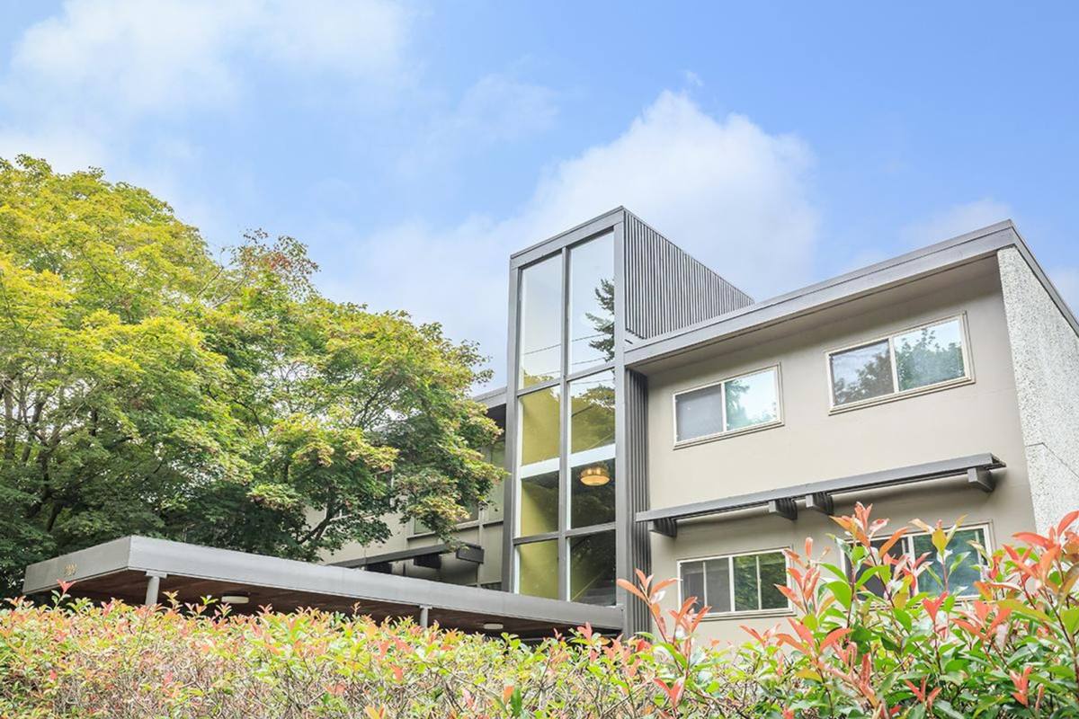 Apartment for rent at 2400 Boyer Ave E, Seattle, WA 98112