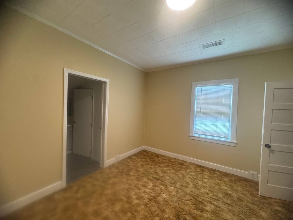 House for rent at 916 N Brickyard Rd, Columbia, SC 29223