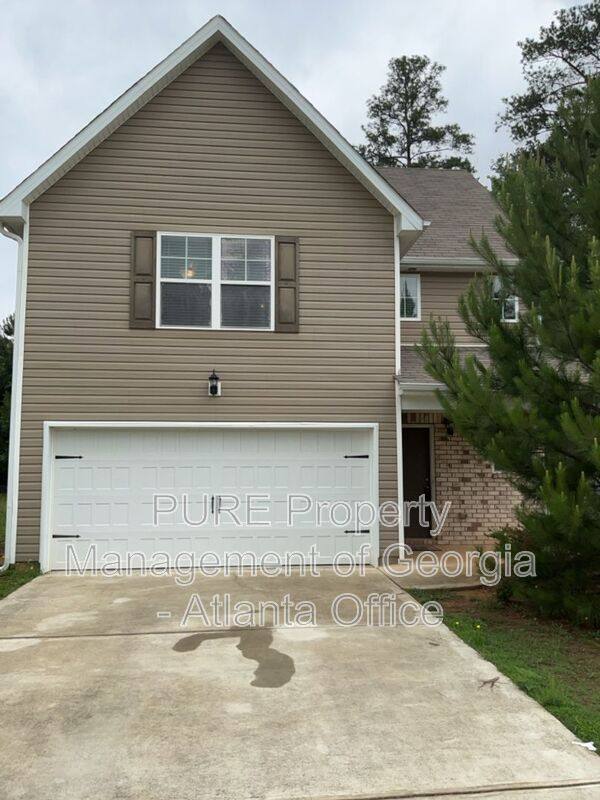 House for rent at 400 Brookwood Crossing, Douglasville, GA 30134