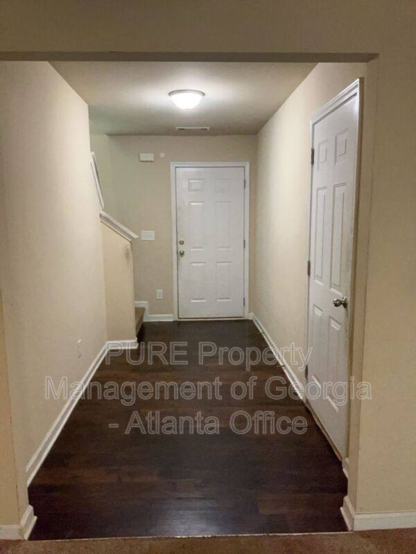 House for rent at 400 Brookwood Crossing, Douglasville, GA 30134
