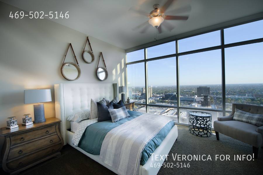 Apartment for rent at 2928 Weslayan St, Houston, TX 77027