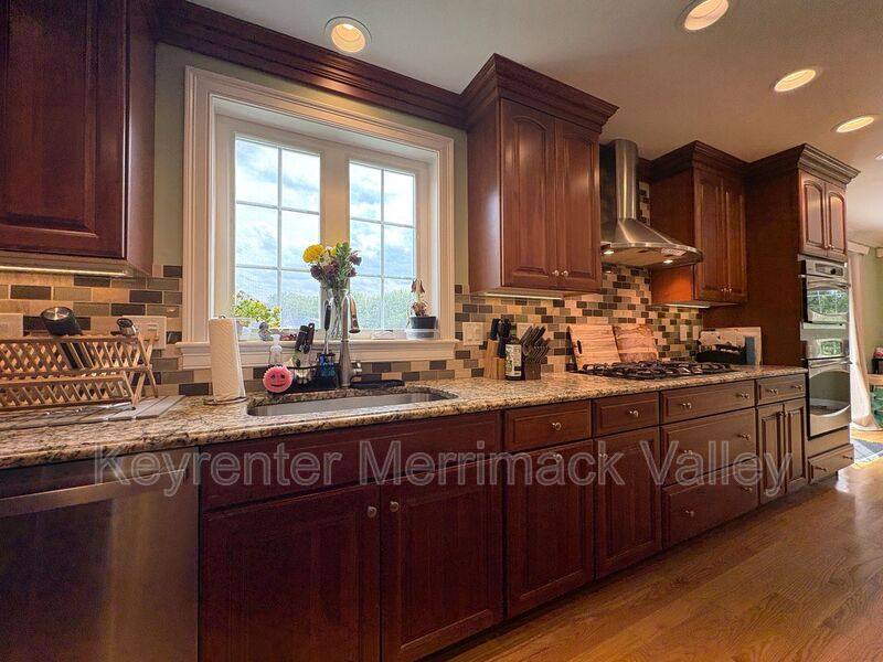 House for rent at 6 Dickson Ave, Tewksbury, MA 01876
