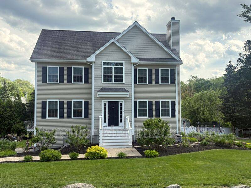 House for rent at 6 Dickson Ave, Tewksbury, MA 01876