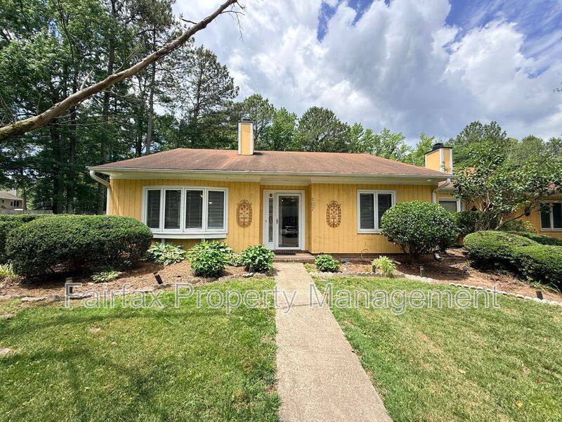 Apartment for rent at 107 Perriwinkle Place, Durham, NC 27713