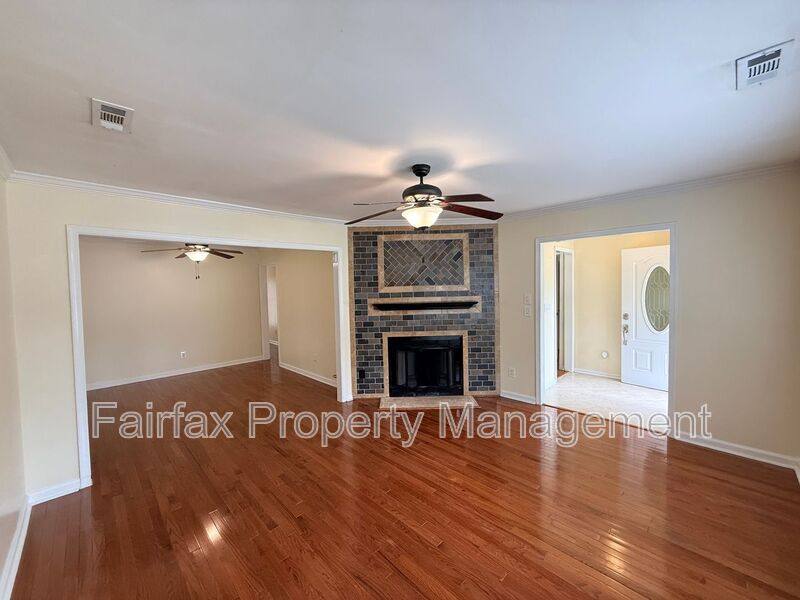 Apartment for rent at 107 Perriwinkle Place, Durham, NC 27713
