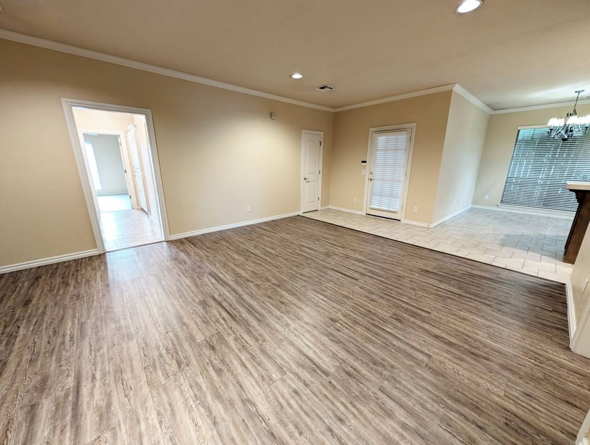 House for rent at 17115 Cedar Dr, Edmond, OK 73025