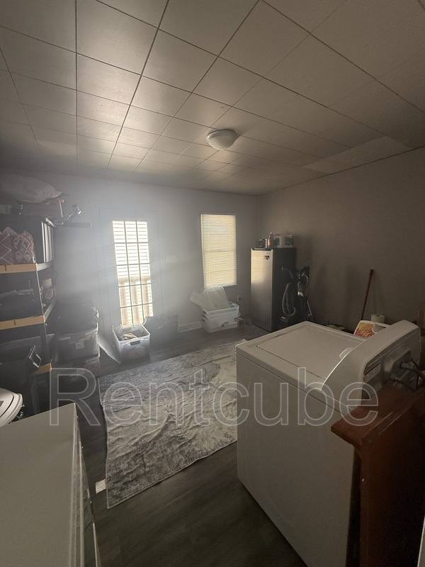 Townhouse for rent at 232 Cardiff St, Dubuque, IA 52001