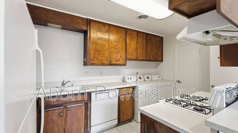 House for rent at 5441 Olympic Way, Sacramento, CA 95842