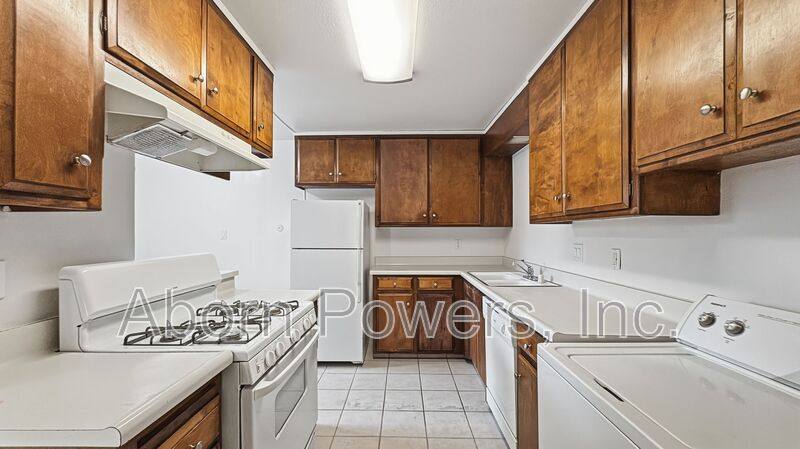 House for rent at 5441 Olympic Way, Sacramento, CA 95842