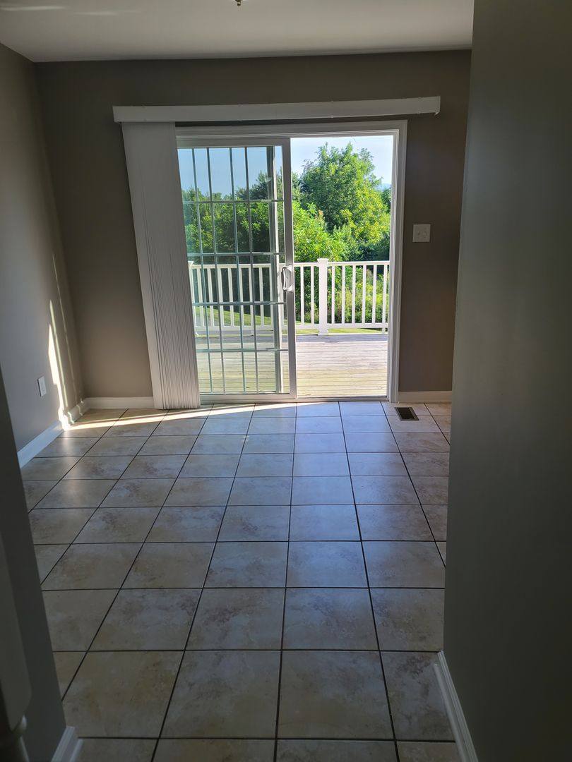 Townhouse for rent at 397 Viewpoint Way, Waynesboro, PA 17268