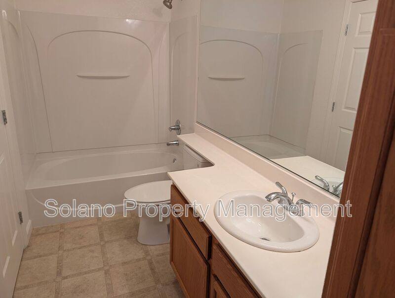House for rent at 505 Diamond Creek Dr, Fairfield, CA 94534