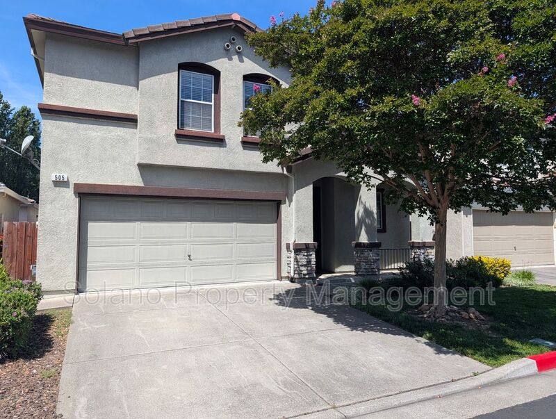 House for rent at 505 Diamond Creek Dr, Fairfield, CA 94534