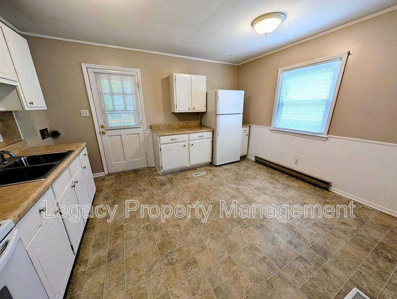 House for rent at 2202 Maywood St, Greensboro, NC 27403