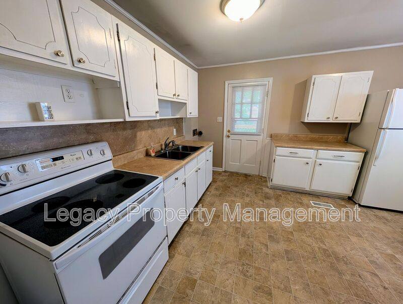 House for rent at 2202 Maywood St, Greensboro, NC 27403
