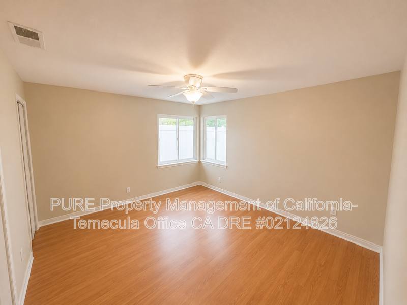 House for rent at 24650 Morningstar Dr, Murrieta, CA 92562