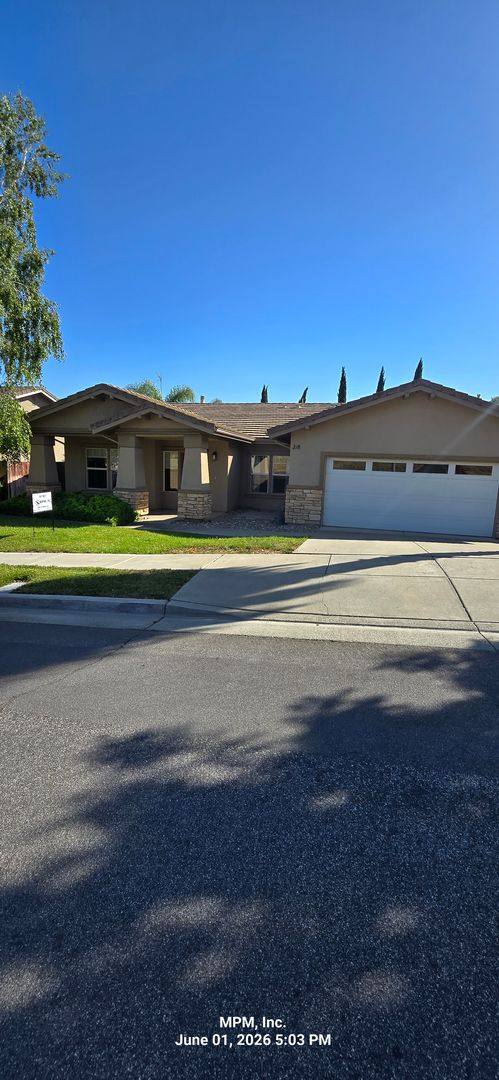 House for rent at 218 Red River Dr, Paso Robles, CA 93446