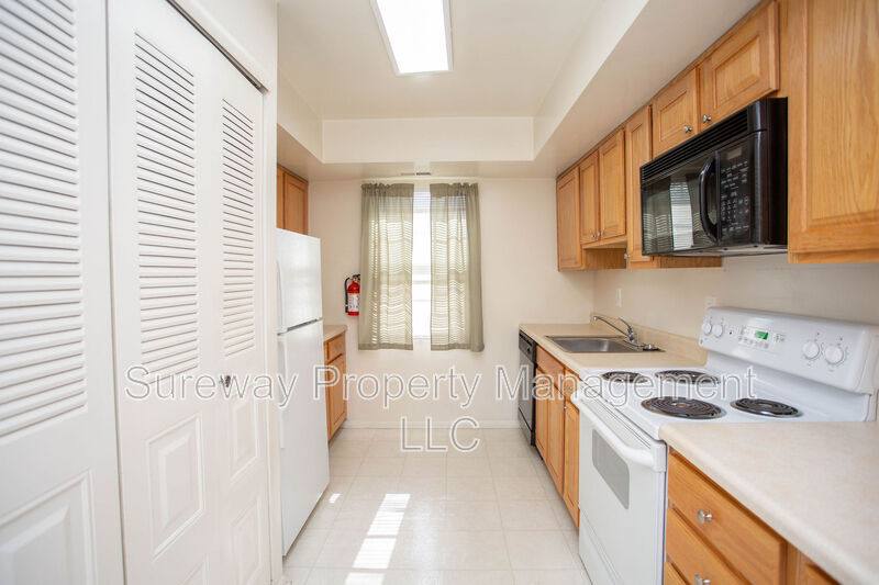Condo for rent at 2147 Harbour Dr, Palmyra, NJ 08065