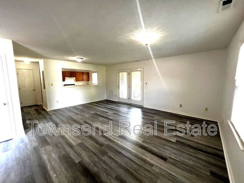 Townhouse for rent at 1044-2 Ancestry Dr, Fayetteville, NC 28304