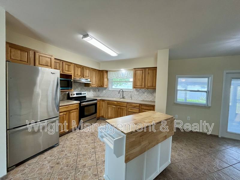 House for rent at 704 Torrey Pines Ave, Sun City Center, FL 33573