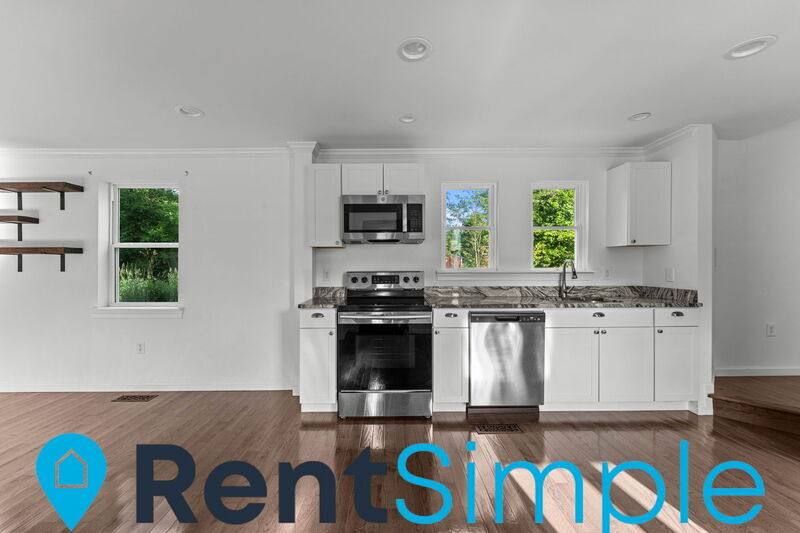 House for rent at 1825 Fiery Run Rd, Linden, VA 22642