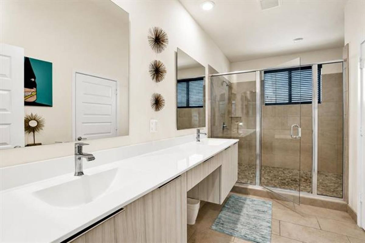 Townhouse for rent at 4716 NW 84th Court, Miami, FL 33166