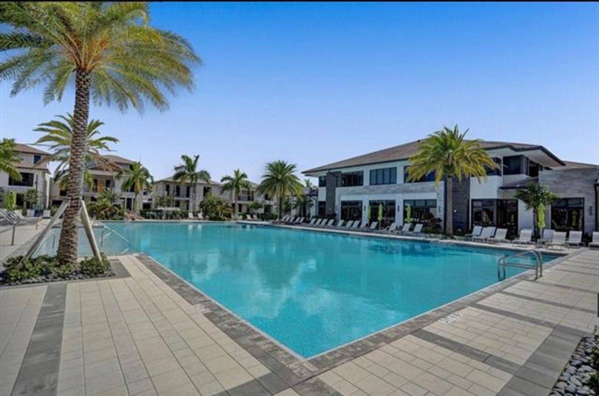 Townhouse for rent at 4716 NW 84th Court, Miami, FL 33166