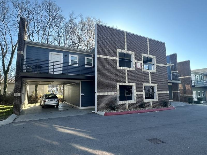 Apartment for rent at 1700 Hampshire Pike #E36, Columbia, TN 38401