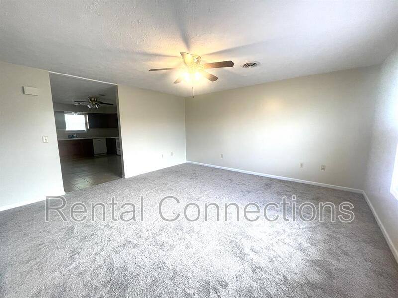 Apartment for rent at 712 Joseph, Herrin, IL 62948