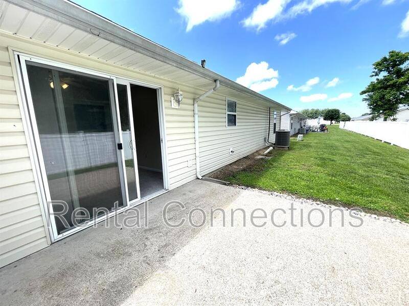 Apartment for rent at 712 Joseph, Herrin, IL 62948