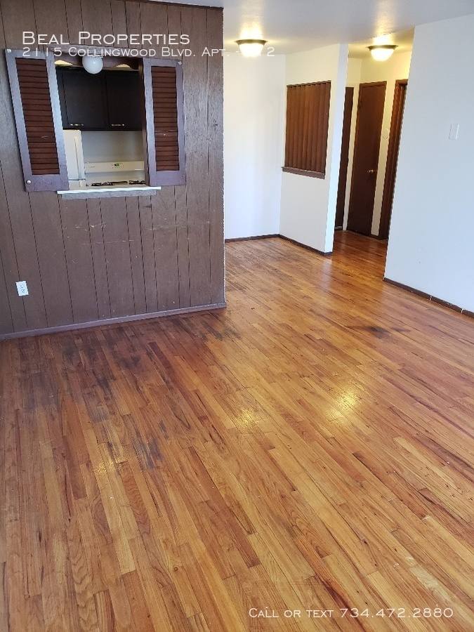 Apartment for rent at 2115 Collingwood Blvd, Toledo, OH 43620