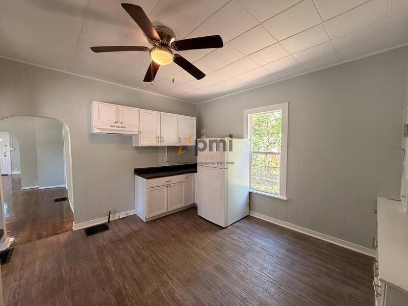Apartment for rent at 422 Hoyt St #1, Michigan City, IN 46360