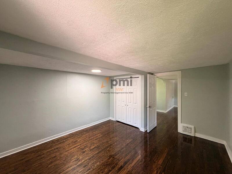 Apartment for rent at 422 Hoyt St #2, Michigan City, IN 46360