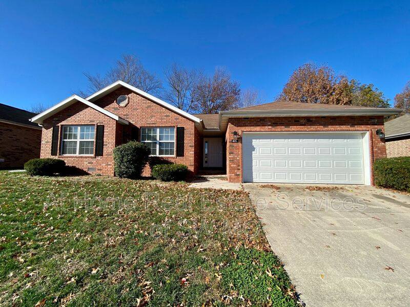 House for rent at 625 S Hazelnut, Springfield, MO 65802