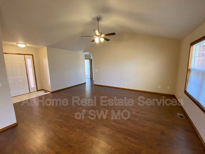 House for rent at 625 S Hazelnut, Springfield, MO 65802