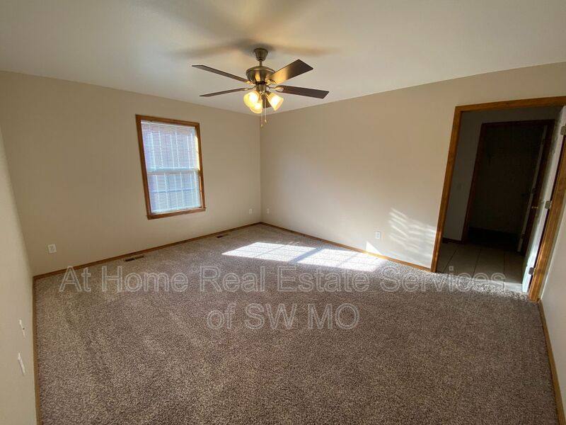 House for rent at 625 S Hazelnut, Springfield, MO 65802