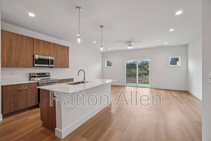 House for rent at 17 Bolton, Asheville, NC 28806