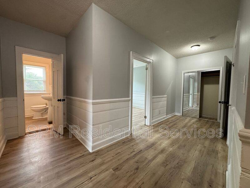 Apartment for rent at 304 N 11th St #B, Wilmington, NC 28401