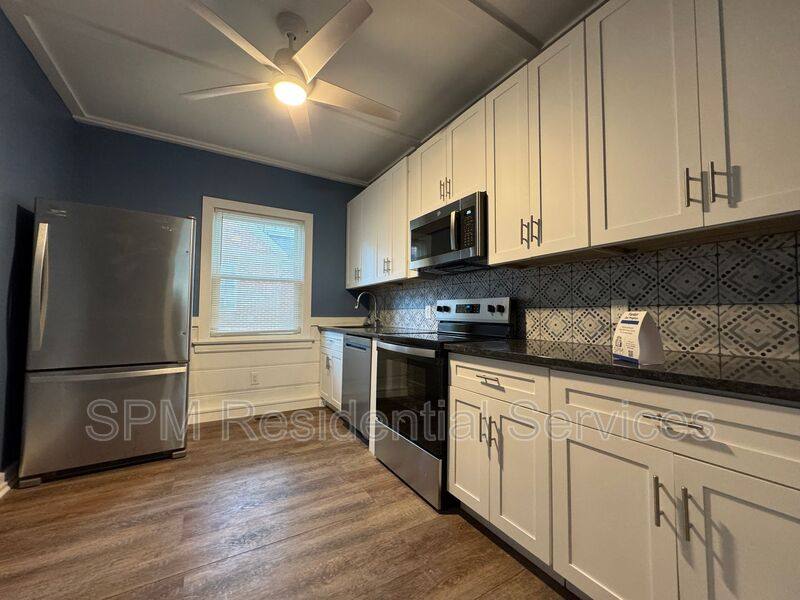 Apartment for rent at 304 N 11th St #C, Wilmington, NC 28401