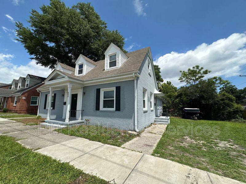 Apartment for rent at 304 N 11th St #C, Wilmington, NC 28401