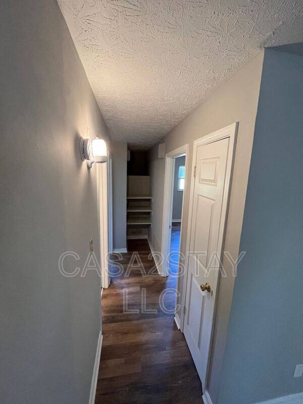 Apartment for rent at 4915 Saddlebrook Lane #7, Louisville, KY 40216